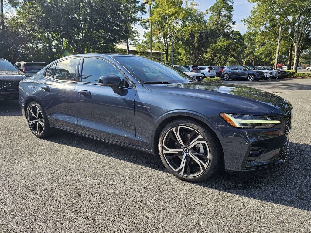 Certified 2024 Volvo S60 B5 Core Dark Theme Sedan