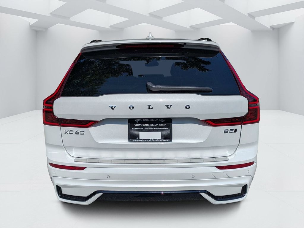 New 2026 Volvo XC60 B5 Ultra SUV