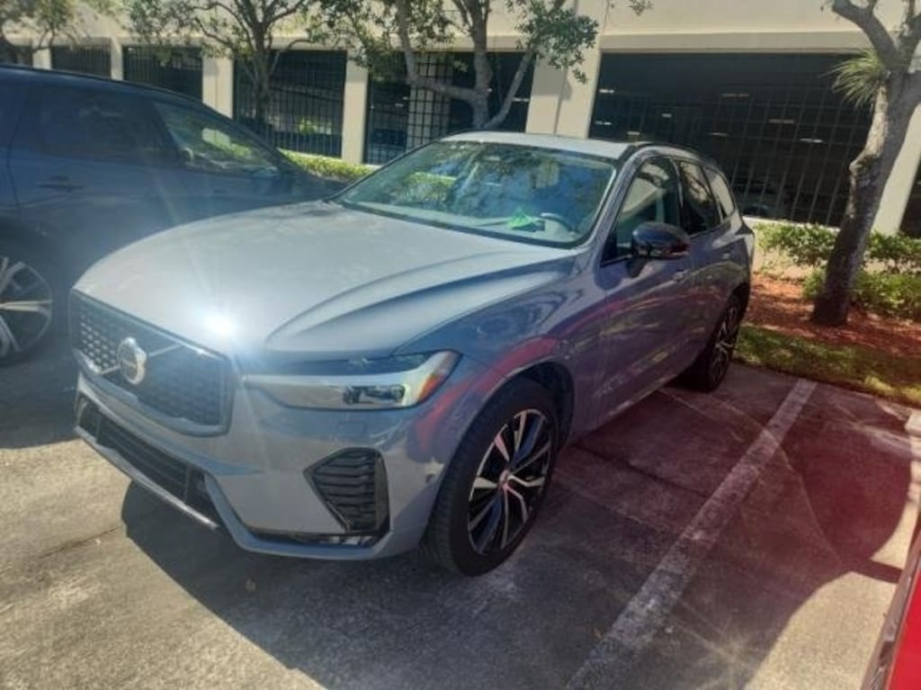 Used 2023 Volvo XC60 B5 Plus Dark Theme SUV