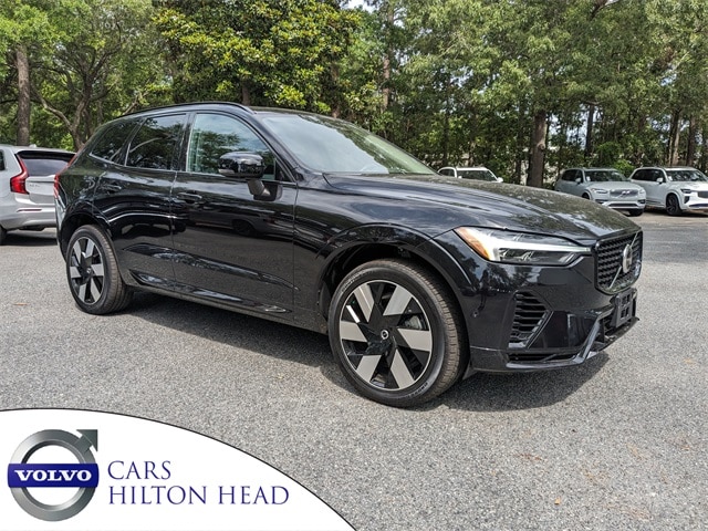 2024 Volvo XC60 Recharge T8 Plus Dark Theme