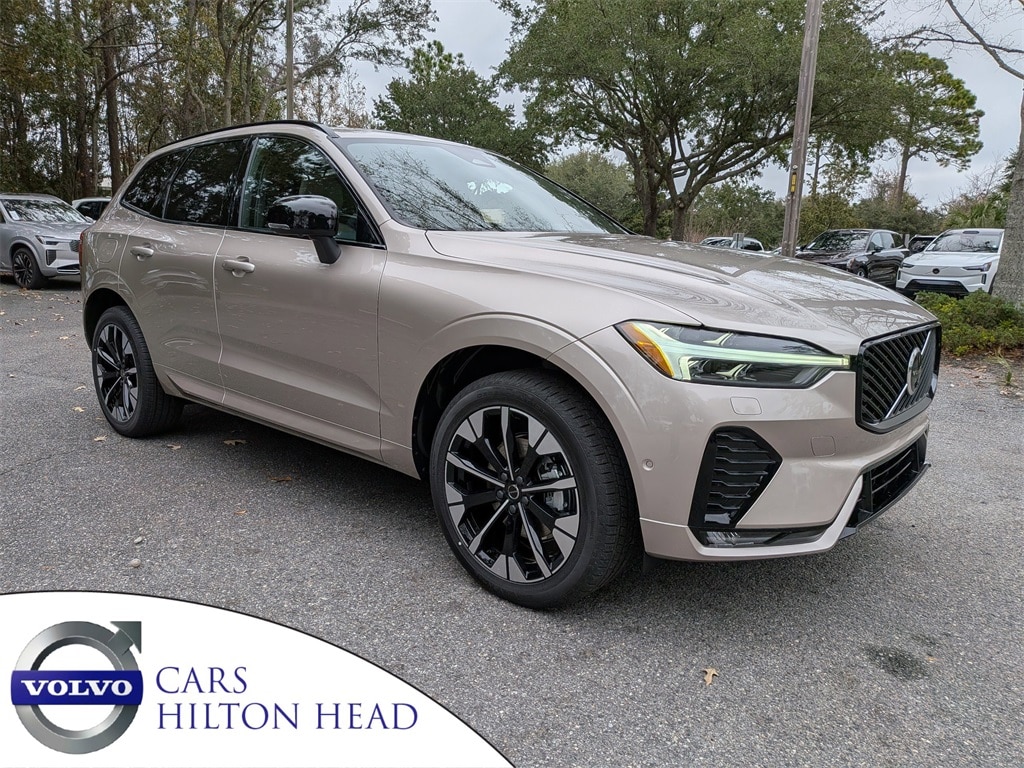 2026 Volvo XC60 Plus's photo