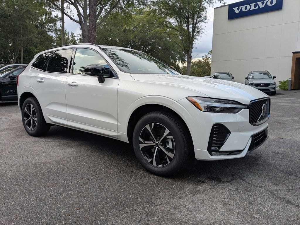 New 2026 Volvo XC60 B5 Core SUV