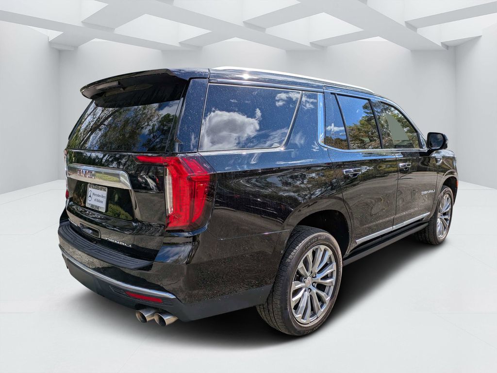 2021 GMC Yukon Denali - Photo 3