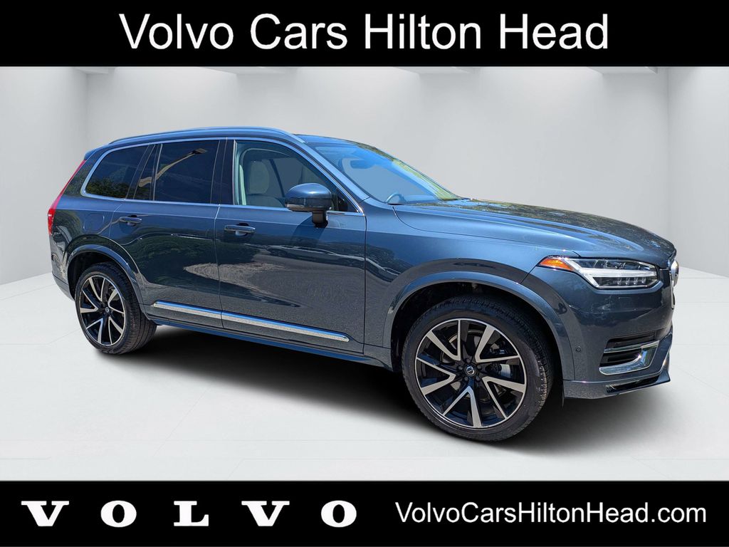 2024 Volvo XC90 B6 Plus 6-Seater Bright theme 4WD's photo