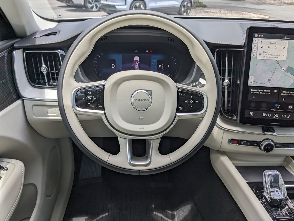 2026 Volvo XC60 Ultra - Photo 16