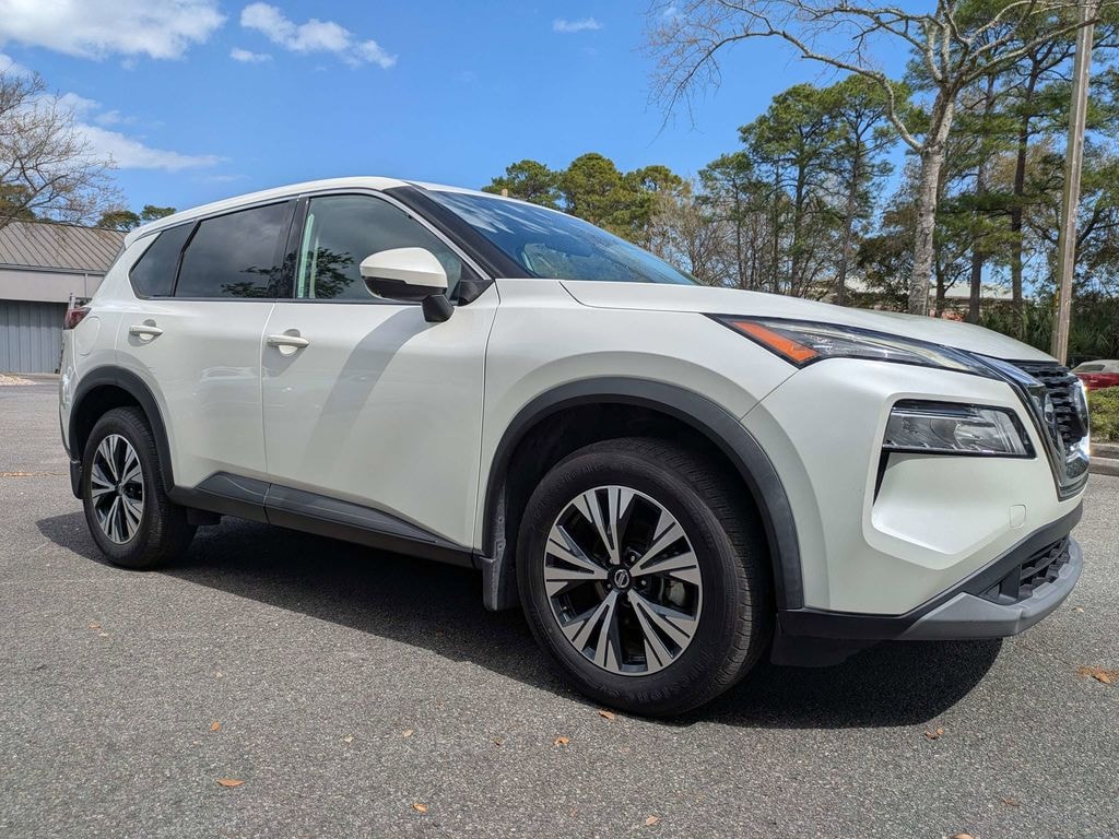 Used 2021 Nissan Rogue SV SUV