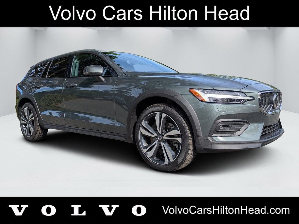 New 2026 Volvo V60 Cross Country B5 Plus Wagon