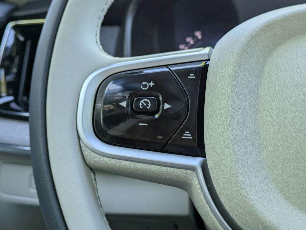 2026 Volvo XC90 Ultra - Photo 26