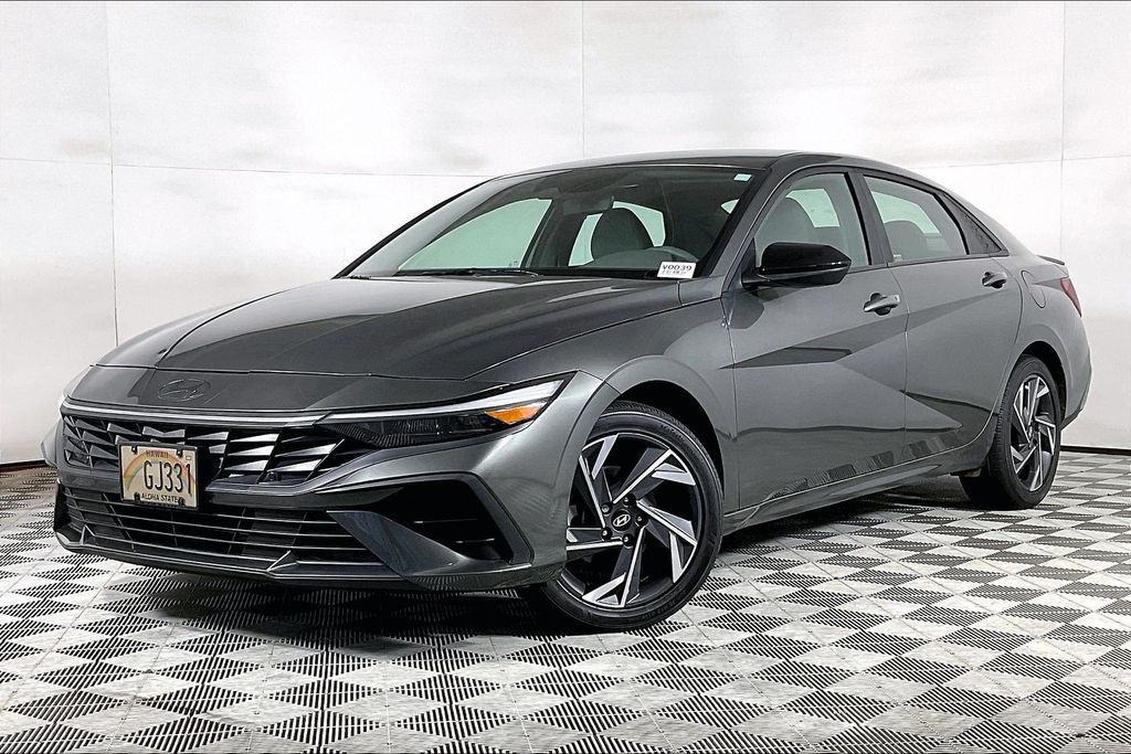 2025 Hyundai Elantra SEL
