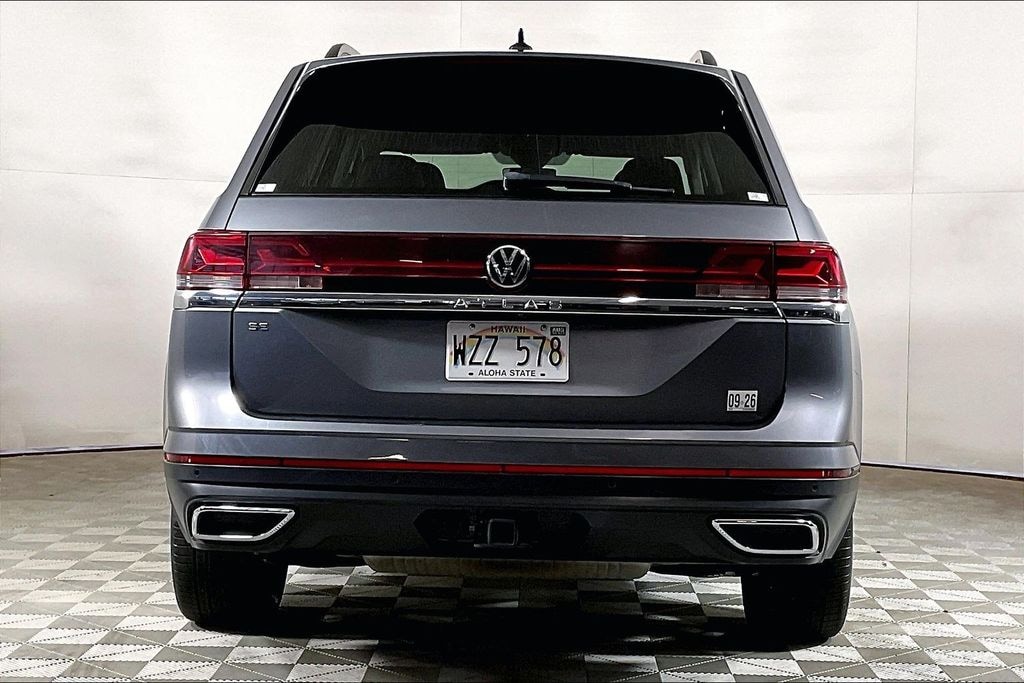 Used 2024 Volkswagen Atlas 2.0T SE w/Technology SUV