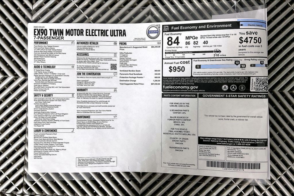 2025 Volvo EX90 Ultra - Photo 11