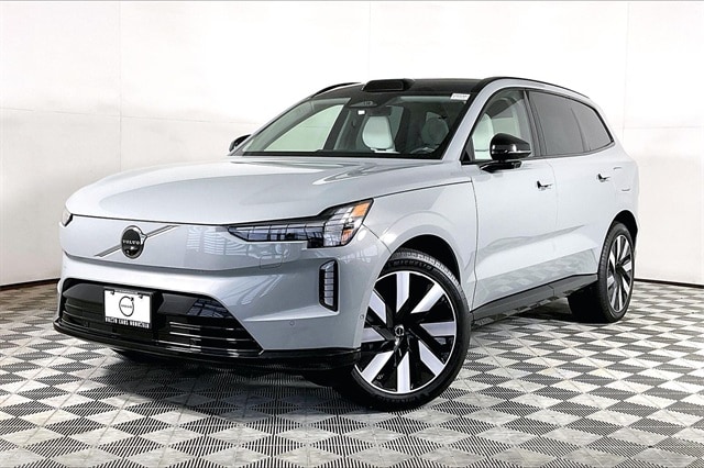 2025 Volvo EX90 Ultra's photo