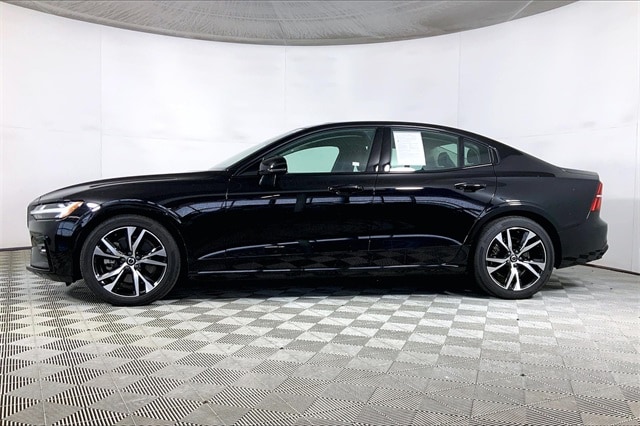Used 2024 Volvo S60 Core with VIN 7JRL12TK7RG308257 for sale in Honolulu, HI