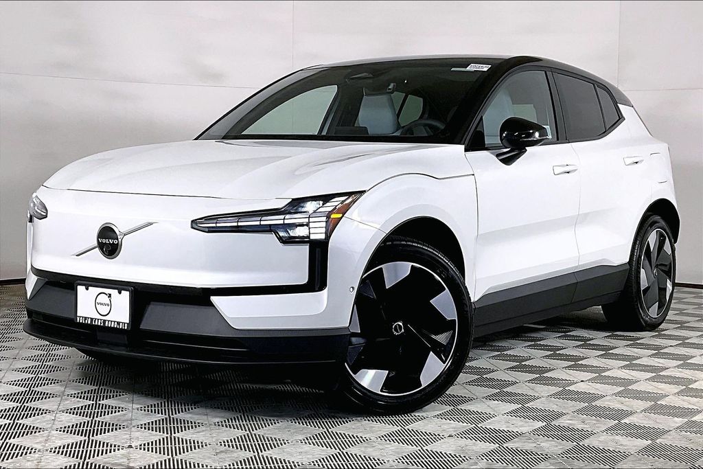 2026 Volvo EX30 Twin Motor Performance Ultra's photo