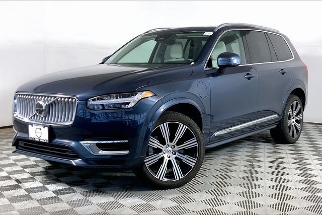 2023 Volvo XC90 B6 Plus 7-Seater SUV