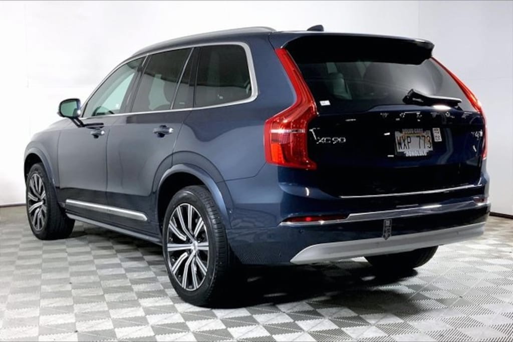 Used 2024 Volvo XC90 Recharge Plug-In Hybrid T8 Plus Bright Theme 7 Passenger SUV