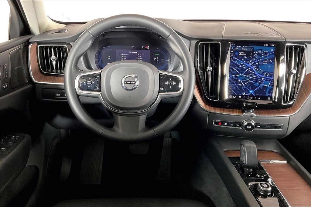 Certified 2023 Volvo XC60 Recharge Plug-In Hybrid T8 Plus Bright Theme SUV