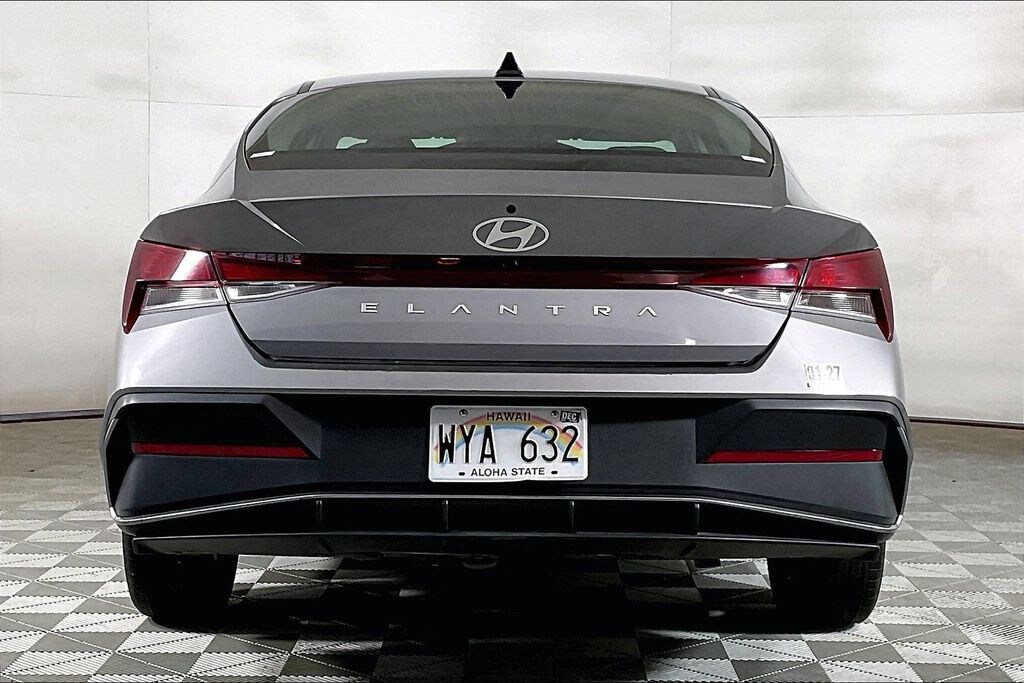 Used 2024 Hyundai Elantra SEL Sedan