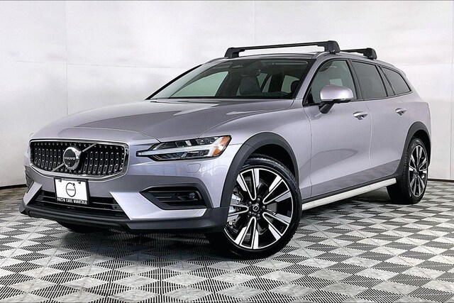 2026 Volvo V60 Cross Country B5 Ultra AWD Wagon