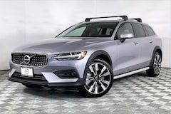 2026 Volvo V60 Cross Country B5 Ultra AWD Wagon