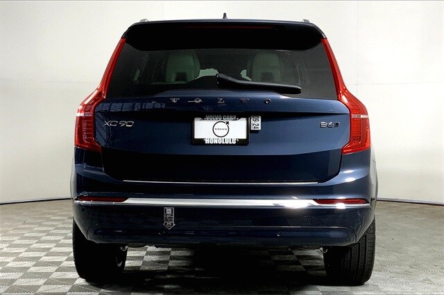 2023 Volvo XC90 AWD Plus photo 4