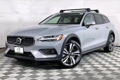 2026 Volvo V60 Cross Country B5 Plus AWD Wagon