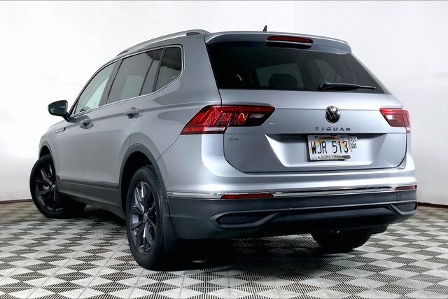 2022 Volkswagen Tiguan SE photo 3