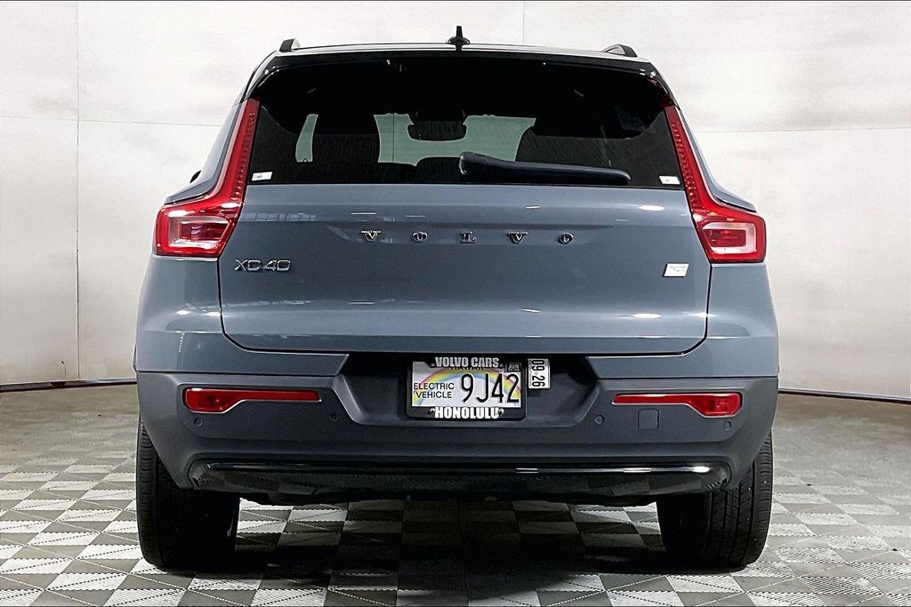 Certified 2023 Volvo XC40 Recharge Pure Electric Twin Plus SUV
