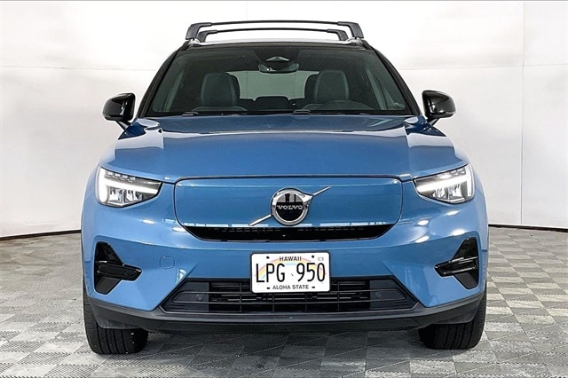 Used 2024 Volvo XC40 Core with VIN YV4ER3XK7R2275450 for sale in Honolulu, HI