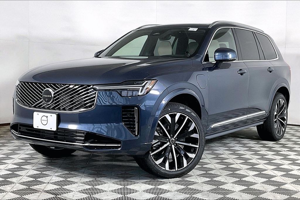 New 2026 Volvo XC90 plug-in hybrid T8 Plus 7-Seater SUV