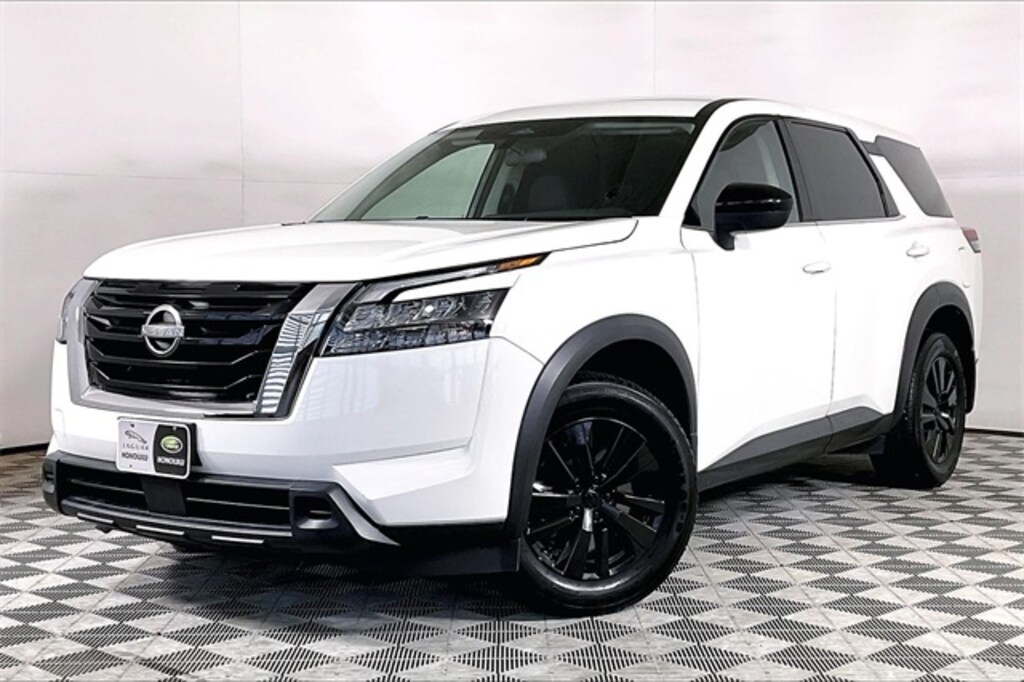 Used 2023 Nissan Pathfinder S SUV