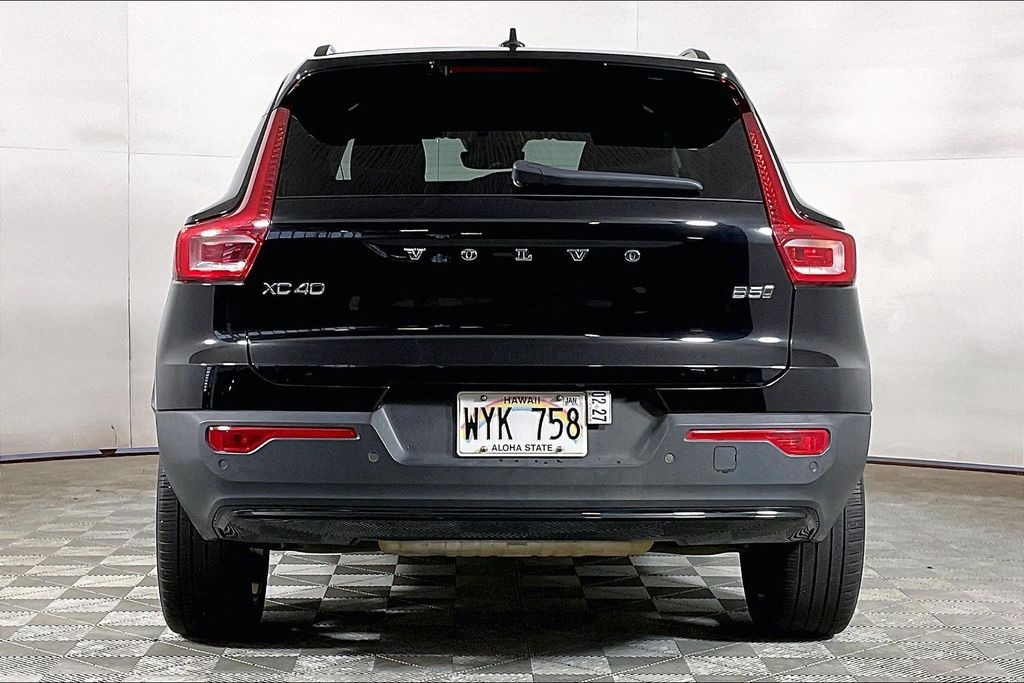 Certified 2024 Volvo XC40 Ultimate SUV