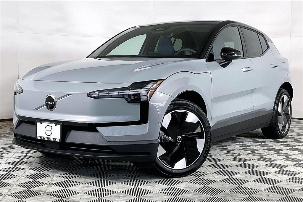 2026 Volvo EX30 Ultra's photo