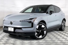 2026 Volvo EX30 Twin Motor Ultra AWD SUV