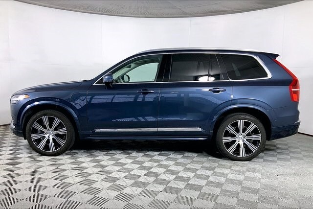 2023 Volvo XC90 AWD Plus photo 2