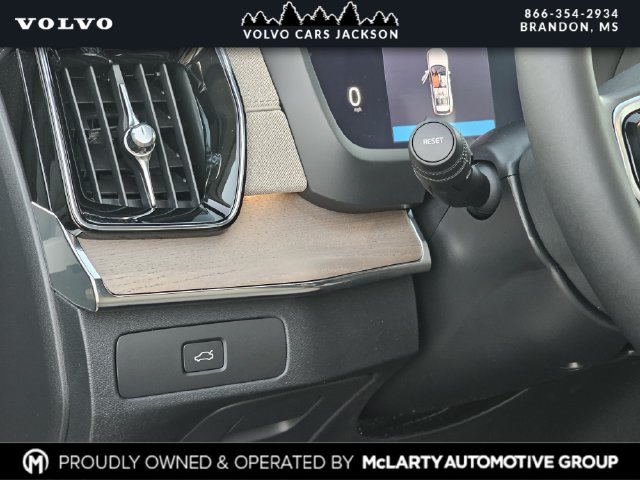 2026 Volvo XC90 Ultra - Photo 19