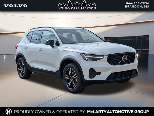 2026 Volvo XC40 B5 Core Dark AWD's photo