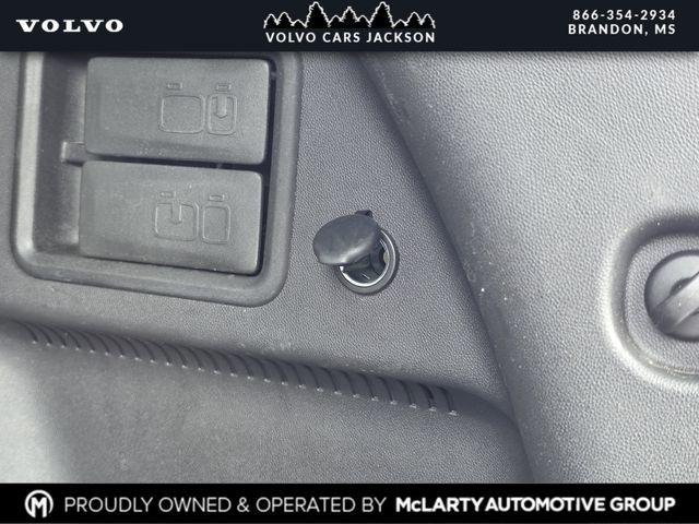 2024 GMC Terrain SLE - Photo 28