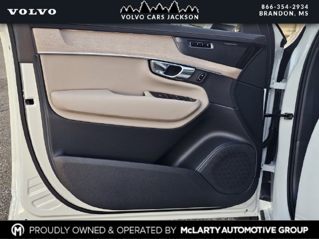 2026 Volvo XC90 Ultra - Photo 15