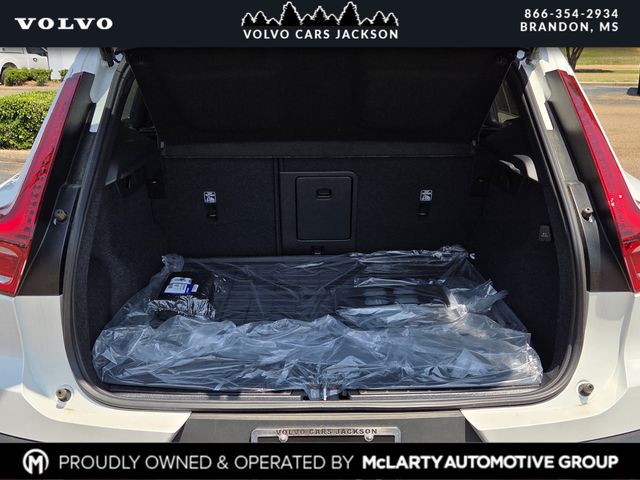 2026 Volvo XC40 Plus - Photo 25