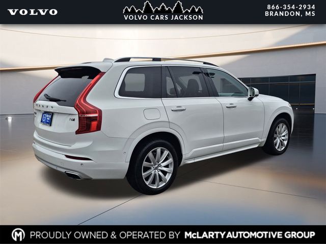 2018 Volvo XC90 T6 AWD Momentum photo 4