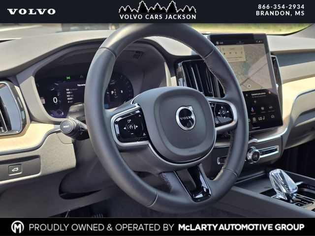 2026 Volvo XC60 Plus - Photo 23