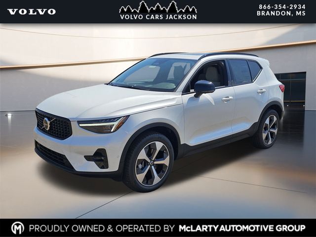2026 Volvo XC40 Plus - Photo 7
