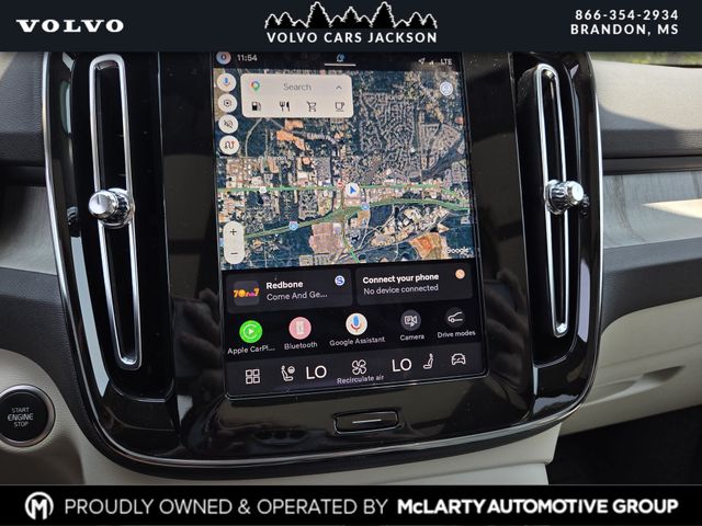 2026 Volvo XC40 Plus - Photo 9