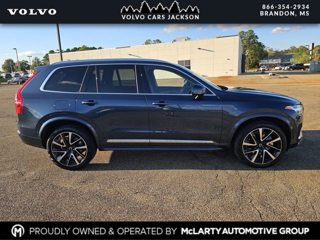 2023 Volvo XC90 B5 AWD Plus photo 3