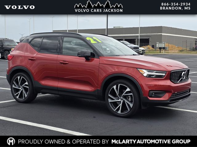 2021 Volvo XC40 T5 R-Design AWD's photo