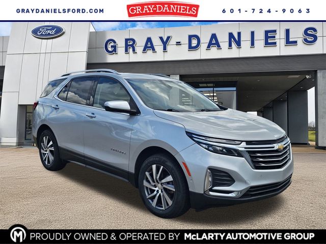 2022 Chevrolet Equinox Premier's photo