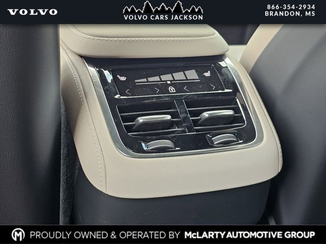2026 Volvo XC90 Ultra - Photo 19