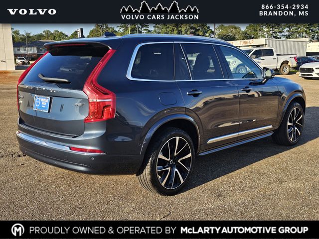 2023 Volvo XC90 B5 AWD Plus photo 4