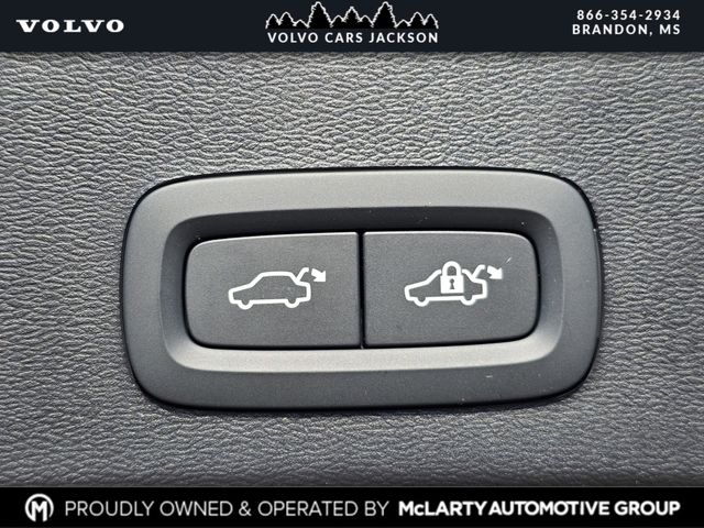 2026 Volvo XC40 Ultra - Photo 27